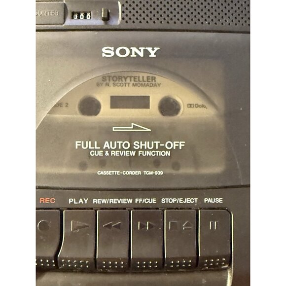 Sony Cassette Recorder Vintage TCM-929 w/Retractable Handle Works Great - Picture 5 of 11